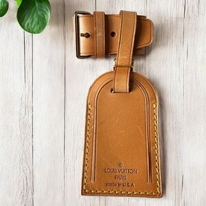 Authentic Louis Vuitton Vachetta Leather Large Luggage Tag with Poignet